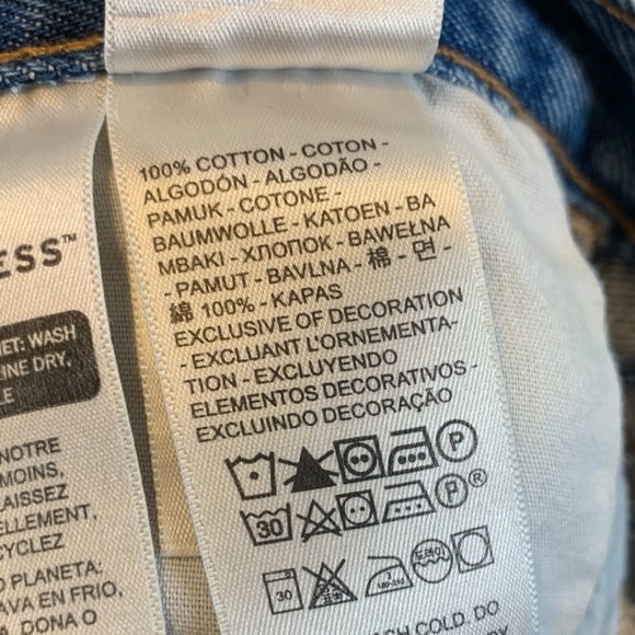 Levi's 501 Distressed High Waist Straight Leg Jeans Size 32 NWT - Picture 9 of 9